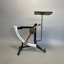 Antike mechanische Briefwaage
