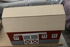 Seltene ausgemusterte Schleich rote Scheune im amerikanischen Stil mit Heuscheune, Stall etc. (42028)