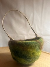Nadelgefilztes osternest - 🌿,