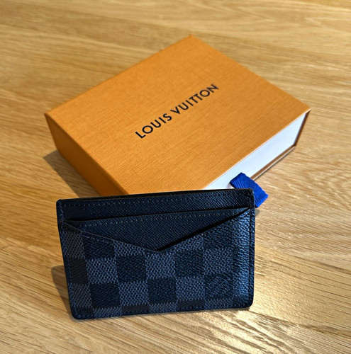 Louis vuitton neo - louis, porte