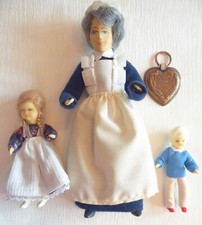 BIEGEPUPPEN   3 STÜCK   "ERNA