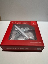 Herpa 1:500 Emirates Boeing 777-300ER "Hamburger SV" A6-EPS - 530880 OVP/NEU