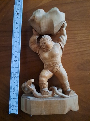 Geschnitzte figur massiven - figur.,