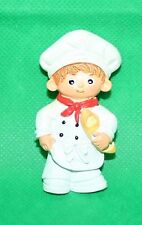 Dekoration Figur Bäcker / Koch 2D mit Magnet 6,5 cm h weiß rot Polyresin Deko