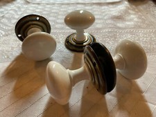 Ein Paar gebrauchte antike