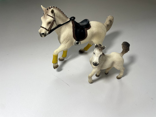 Bullyland pferd mit fohlen - bullyland,