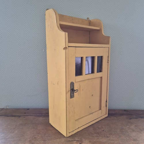 Vintage wandschrank aus - vintage-wandschrank,