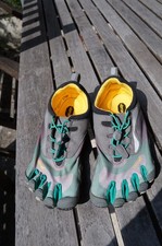 Vibram Five Fingers Gr. 38