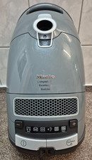 Miele Staubsauger Complete C3