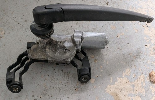 Scheibenwischermotor hinten