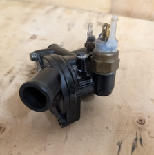 6.000KM Yamaha SZR 660 Thermostat Thermostatgehäuse #50