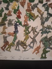 Mini Plastik Soldaten/ Über