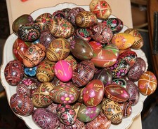 Konvolut 10 St. Ostereier Holz Ei geschnitzt handbemalt ukrainisch- russisch 