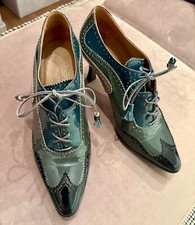 Hermes Ghillies Pumps 38 Lackleder Schuhe auch toll zu Tracht oder Dirndl