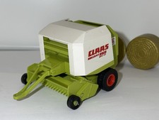 Siku Farmer 1:32 - 2268 Claas Rollant 250 Rundballenpresse mit zwei Rundballen