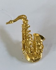 Vintage goldfarbene Saxophon