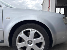 V8 Kotflügel rechts Audi A6 S6 RS6 4B BREIT LY7W Lichtsilber silber