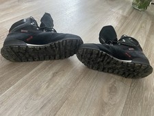 Adidas Stiefel Gr. 42 – Top