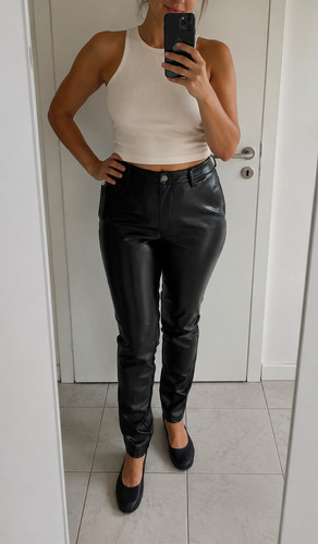 Fitted vinyl pants - na,
