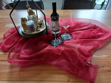 Transparente Tischdecke rot