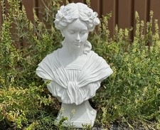 Frostfeste Steinfigur