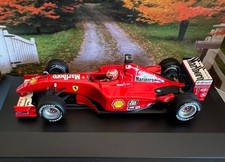 Ferrari F2001 Michael Schumacher Collection Hot Wheels (Malboro)