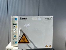 Heraeus Thermo UT 6060