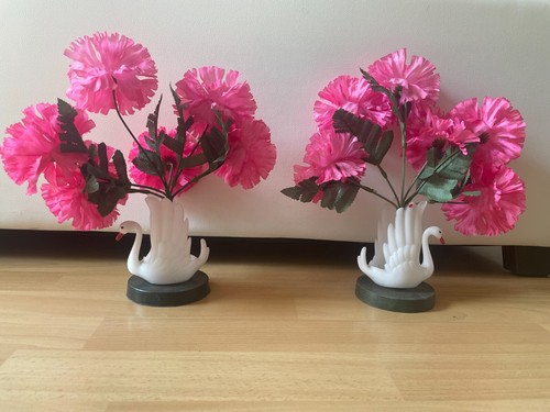 Deko figur mit kunstblumen - deko,