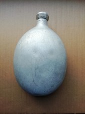 Alte  Alu- Feldflasche ohne Verschluß und Hülle, gestempelt mit E.F.F.39