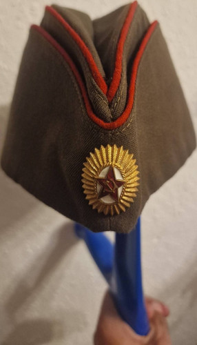 Russische militärische - russische,
