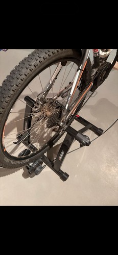 Fahrrad rollentrainer klappbar - fahrrad,