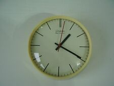 Seltene Wand Uhr GUB Glashütte elektrochron aus DDR Zeit