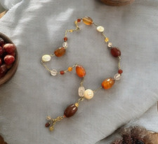 Vintage 750er Gelbgold Kette mit Karneol & Perlmutt – 18K  Edelsteinkette