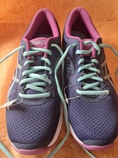 NEU ASICS Damen Laufschuhe Fuzor Gr. 39,5 dunkelblau