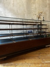 Große antike Verkaufsvitrine