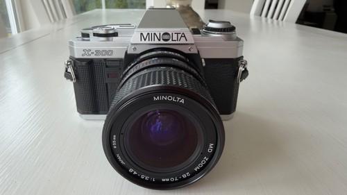 Minolta 300 - minolta, x-300