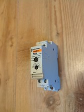 Merlin gerin atlt - multi, 9
