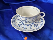 Teetasse m. Untersetzer