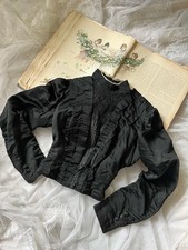 Antikes Trauermieder Ende