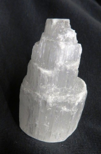 Weiße selenit pyramide klein - pyramide,