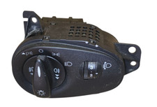 Ford Focus I 1 DNW DBW DAW Lichtschalter Schalter Licht LWR NSW NSW 2M5T13A024EA
