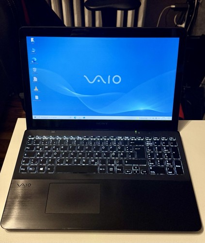 Sony vaio svf15 zoll full - 15,5,