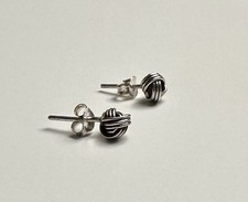 Schöne 925 Sterling Silber Ohrringe Ohrstecker Knoten Knot