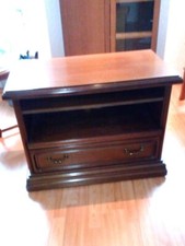 TV Schrank auf Rollen Ausziehregal, Schublade braun/Nußbaum