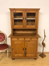 Kleine, schlichte Jugendstil -