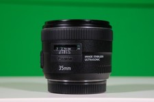 Canon EF 35 mm F/2.0 IS USM