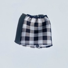 Barbie Skipper Puppe schwarz