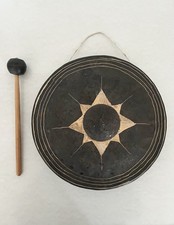 Thai Gong Wandgong Metall