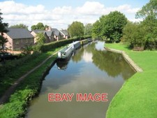 PHOTO  OLD AND THE NEW THE OLD MACCLESFIELD CANAL WITH A BRAND NEW HOUSING DEVEL