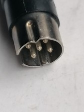 DIN KOPFHÖRERSTECKER WÜRFEL